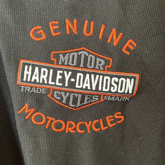 Harley Davidson size medium short sleeve - Picture 2 of 5